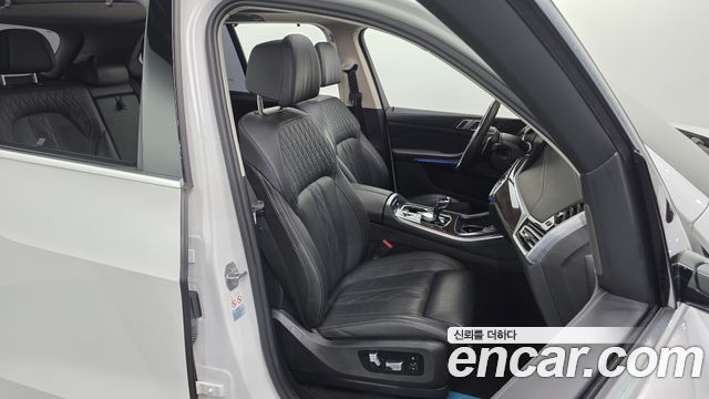BMW X5 (G05) xDrive 40i xLine 2022 — фото 11