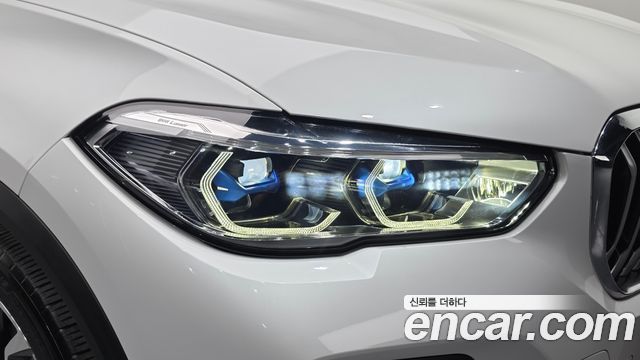 BMW X5 (G05) xDrive 40i xLine 2022 — фото 22