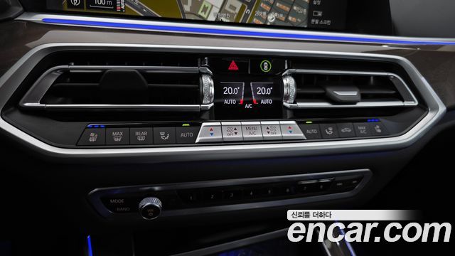 BMW X5 (G05) xDrive 40i xLine 2022 — фото 27
