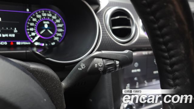 Ford Mustang Coupe 2019 — фото 18