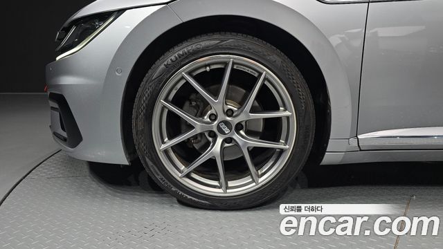 Volkswagen Arteon 2.0 TDI Prestige 2019 — фото 5