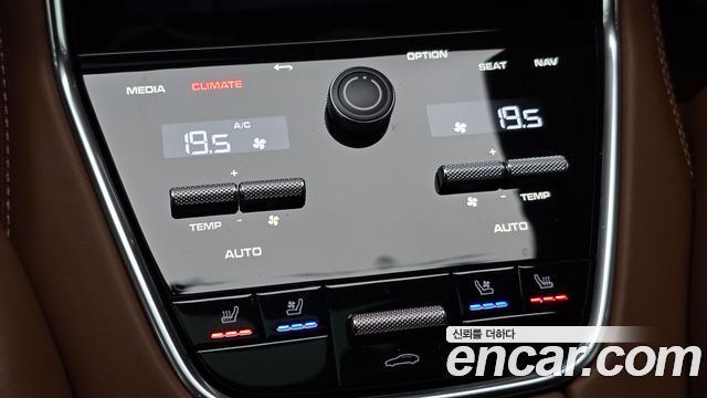 Porsche Panamera (971) 2.9 AWD 2021 — фото 32