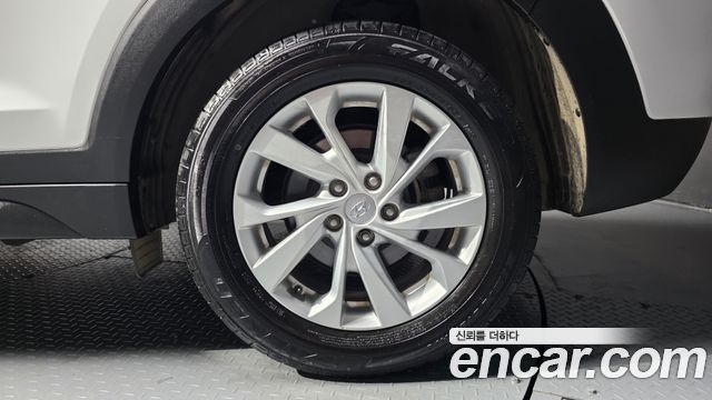 Hyundai Tucson Diesel 2.0 2WD Modern 2019 — фото 5