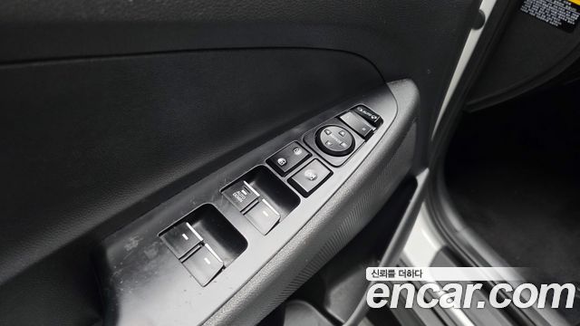 Hyundai Tucson Diesel 2.0 2WD Modern 2019 — фото 20