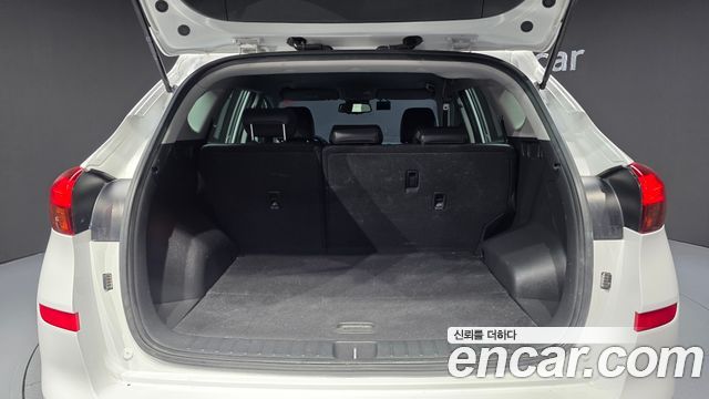 Hyundai Tucson Diesel 2.0 2WD Modern 2019 — фото 27