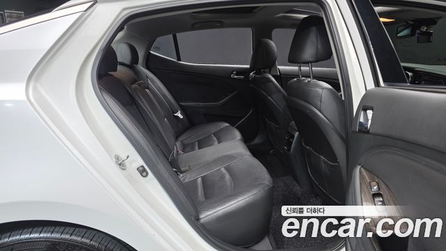 Kia K5 Noblesse 2014 — фото 12