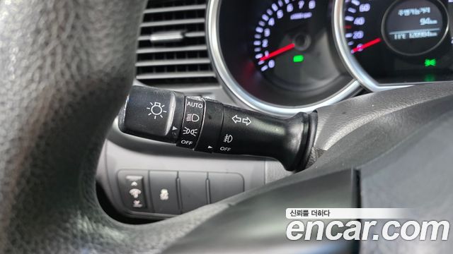 Kia K5 Luxury Standard 2014 — фото 20