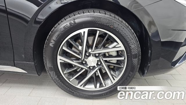 Hyundai Grandeur (IG) 3.0 LPi Rent Car Premium 2022 — фото 21