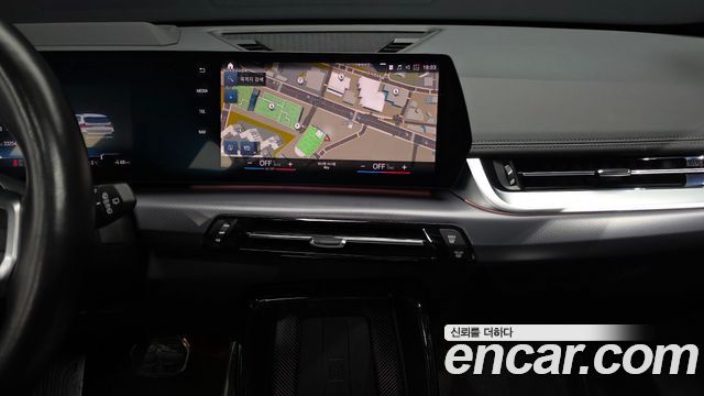BMW iX1 (U11) xDrive 30 M Sport 2023 — фото 14