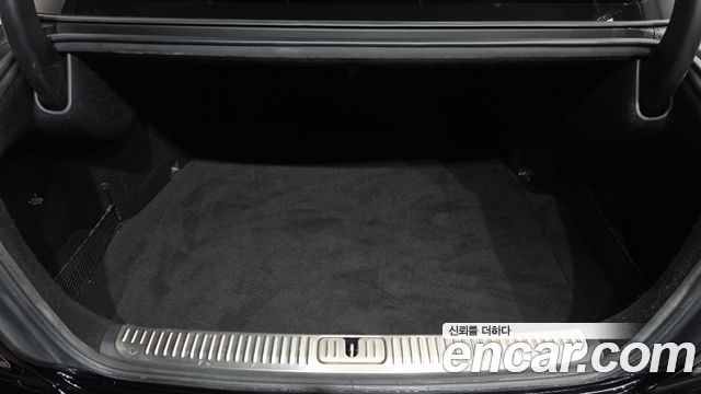 Kia K9 3.8 GDI AWD PlatinumⅡ 2019 — фото 18