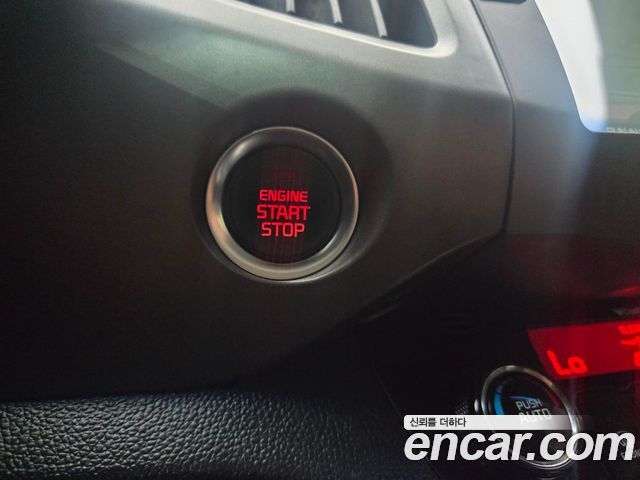 Kia Sportage R Diesel 2WD Prestige 2015 — фото 18
