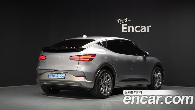 Genesis GV60 Standard AWD 2022 — фото 2