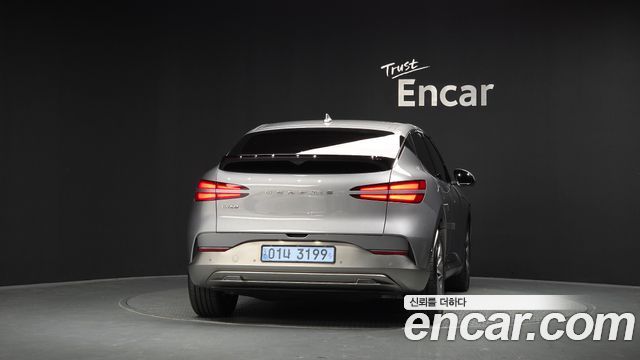 Genesis GV60 Standard AWD 2022 — фото 4