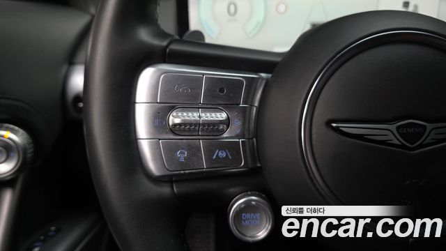 Genesis GV60 Standard AWD 2022 — фото 17