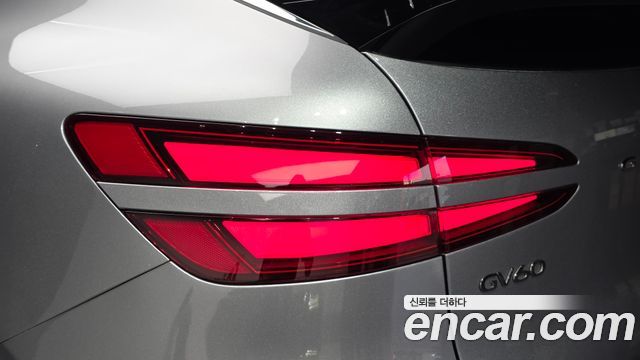 Genesis GV60 Standard AWD 2022 — фото 23