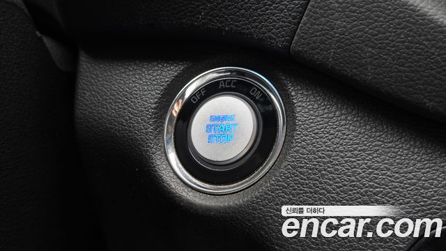 Hyundai Tucson Diesel 2.0 2WD Style 2016 — фото 16