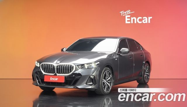 BMW 5 Series (G60) 530i xDrive M Sport
