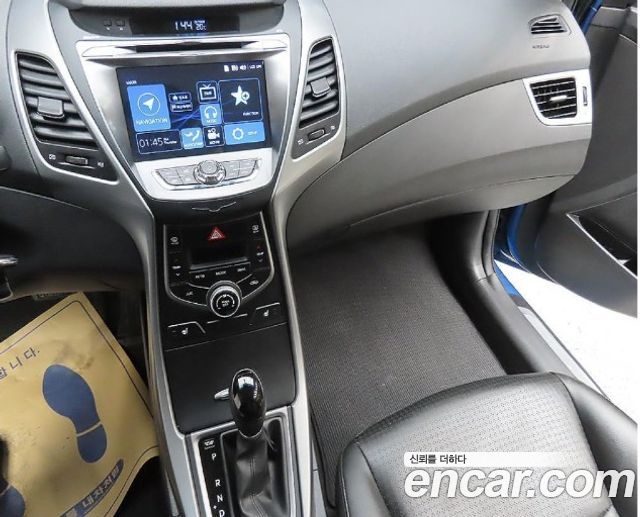 Hyundai Avante 1.6 VGT Modern Standard 2014 — фото 9