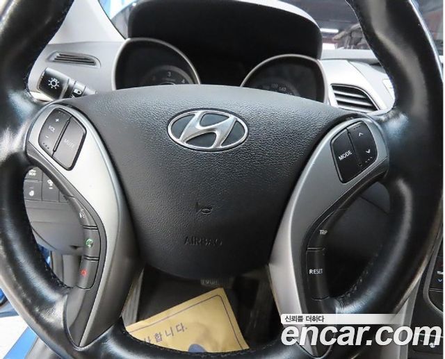 Hyundai Avante 1.6 VGT Modern Standard 2014 — фото 15