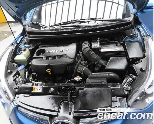 Hyundai Avante 1.6 VGT Modern Standard 2014 — фото 24
