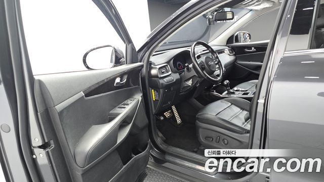 Kia Sorento Diesel 2.0 2WD Prestige 2017 — фото 10