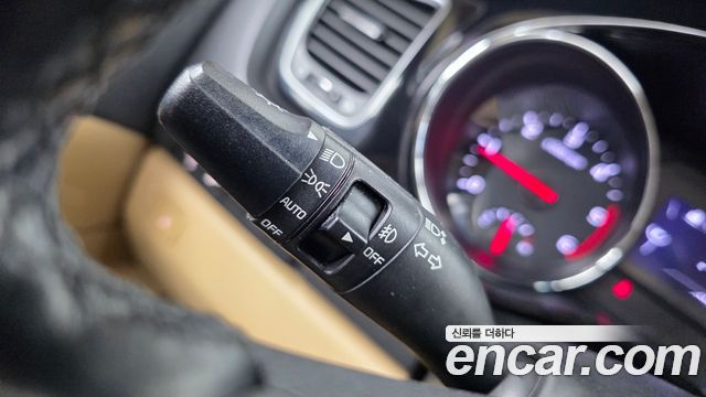 Kia Carnival 7-seater Hi-limousine VIP 2018 — фото 19