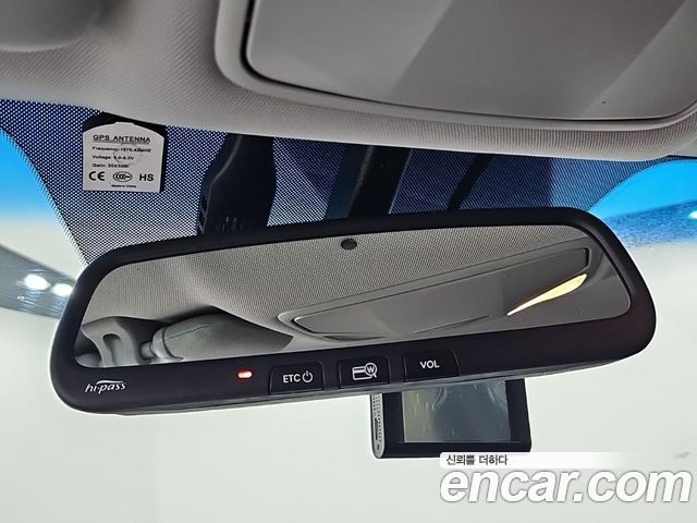 Hyundai Santa Fe The Prime Diesel 2.0 2WD Exclusive 2017 — фото 17