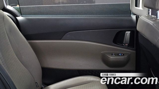 Kia Carnival (IV) Gasoline 9-Seater Noblesse 2024 — фото 25