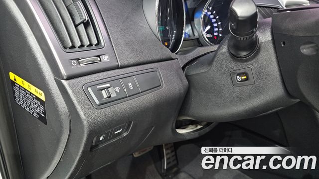 Hyundai Sonata Hybrid 2.0 Premium 2014 — фото 17