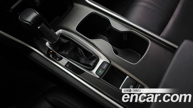 Honda Accord (X) 1.5 Turbo 2019 — фото 9