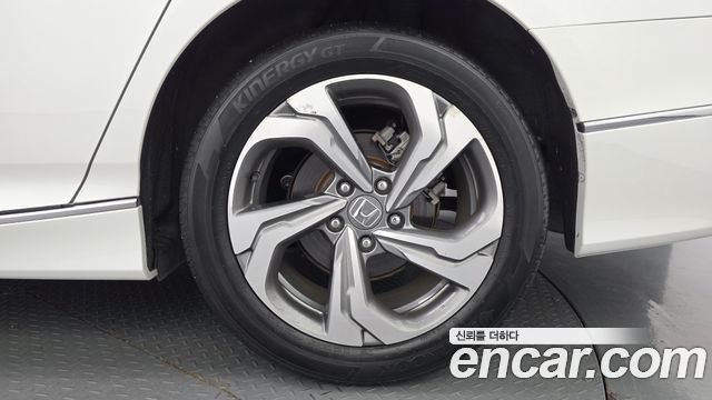 Honda Accord (X) 1.5 Turbo 2019 — фото 21