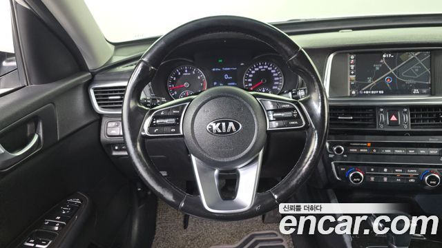 Kia K5 (II) 2.0 Prestige 2019 — фото 13
