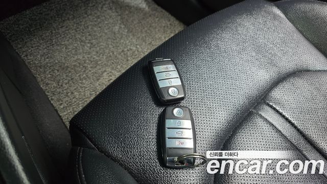 Kia K5 (II) 2.0 Prestige 2019 — фото 16