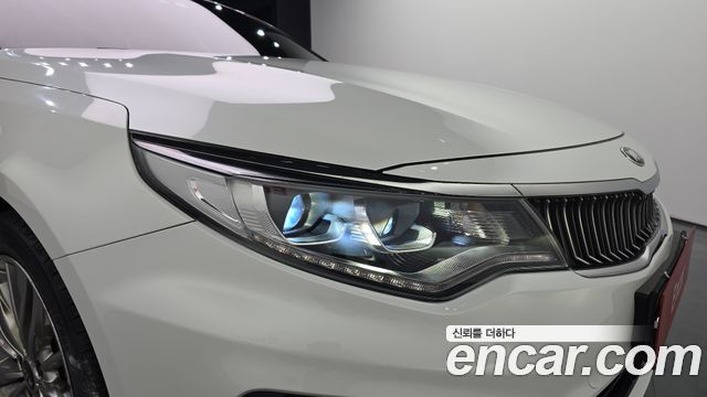 Kia K5 (II) 2.0 Prestige 2019 — фото 22