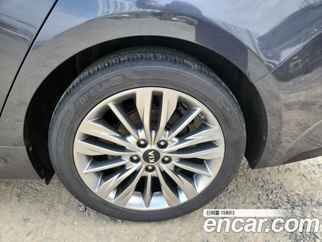 Kia K5 (II) 2.0 Luxury 2019 — фото 6