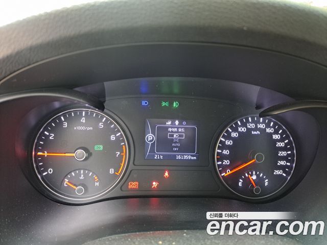 Kia K5 (II) 2.0 MX Style Edition 2018 — фото 9