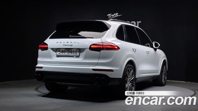 Porsche Cayenne 3.0 Diesel Platium Edition 958 2017 — фото 2