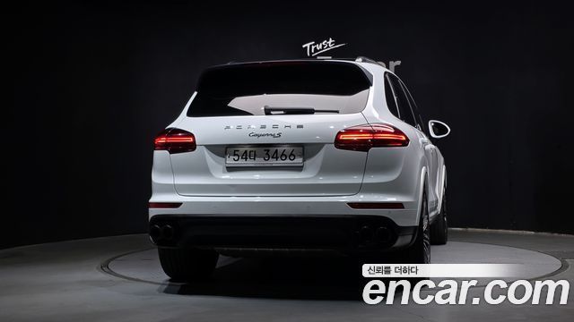 Porsche Cayenne 3.0 Diesel Platium Edition 958 2017 — фото 4