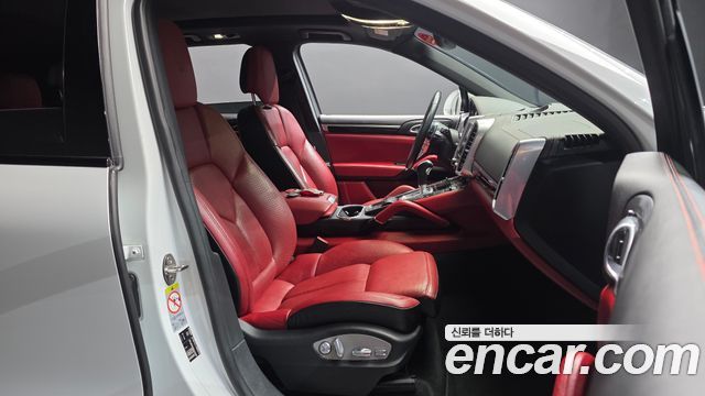 Porsche Cayenne 3.0 Diesel Platium Edition 958 2017 — фото 11
