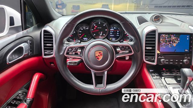 Porsche Cayenne 3.0 Diesel Platium Edition 958 2017 — фото 13