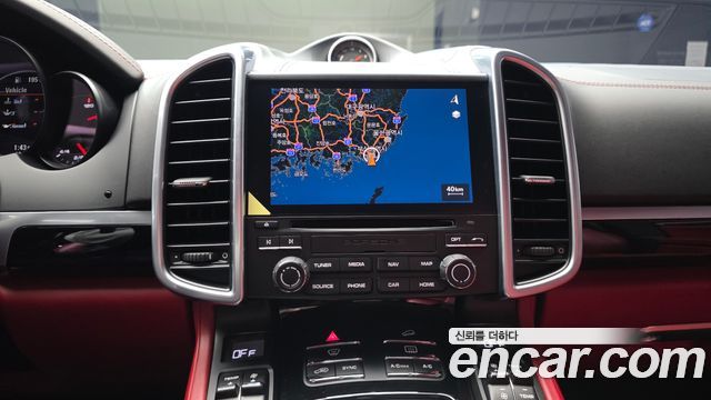 Porsche Cayenne 3.0 Diesel Platium Edition 958 2017 — фото 14