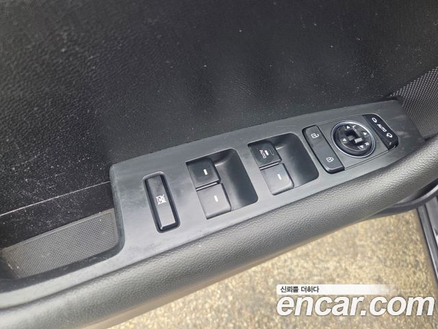 Hyundai Sonata (LF) LPI Premium Special 2015 — фото 20