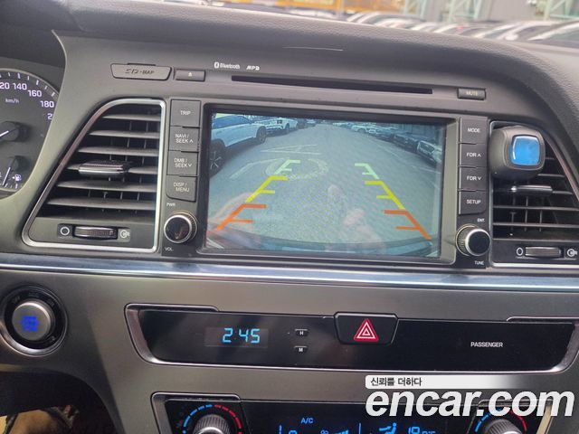 Hyundai Sonata (LF) LPI Premium Special 2015 — фото 23