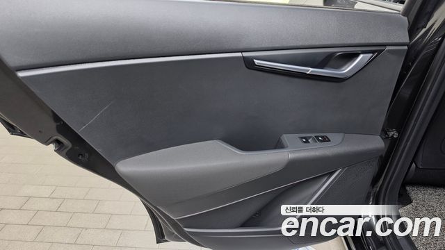 Kia Niro EV Earth 2024 — фото 25