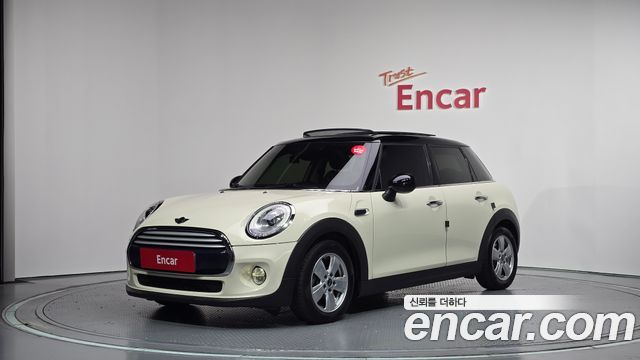 MINI Cooper D 5Door Mid 3rd
