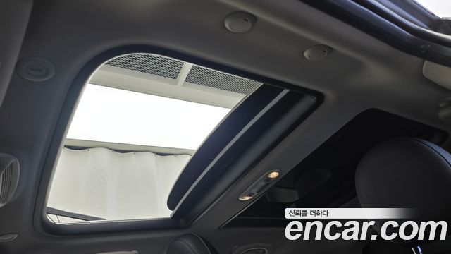 MINI Cooper D 5Door Mid 3rd 2015 — фото 17