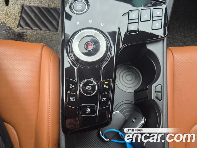 Kia Sportage (V) Diesel 2.0 2WD Nobleless 2024 — фото 15