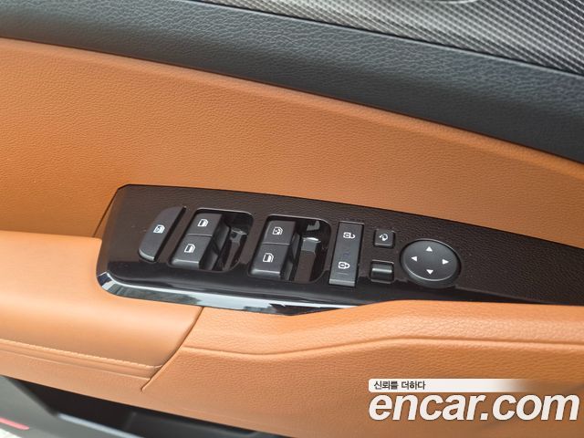 Kia Sportage (V) Diesel 2.0 2WD Nobleless 2024 — фото 18