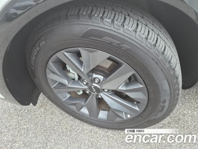 Kia Sportage (V) Diesel 2.0 2WD Nobleless 2024 — фото 21