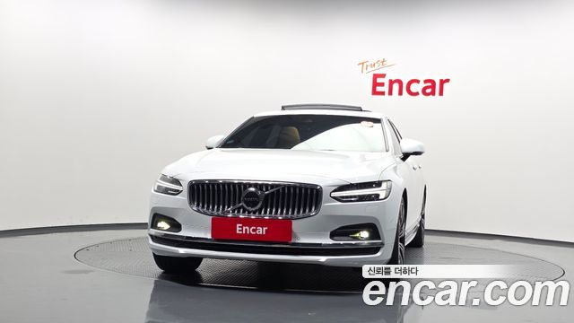 Volvo S90 B6 AWD Inscription 2021 — фото 3